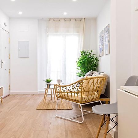 Malgi Apartment - Malaga City Centre Exterior photo