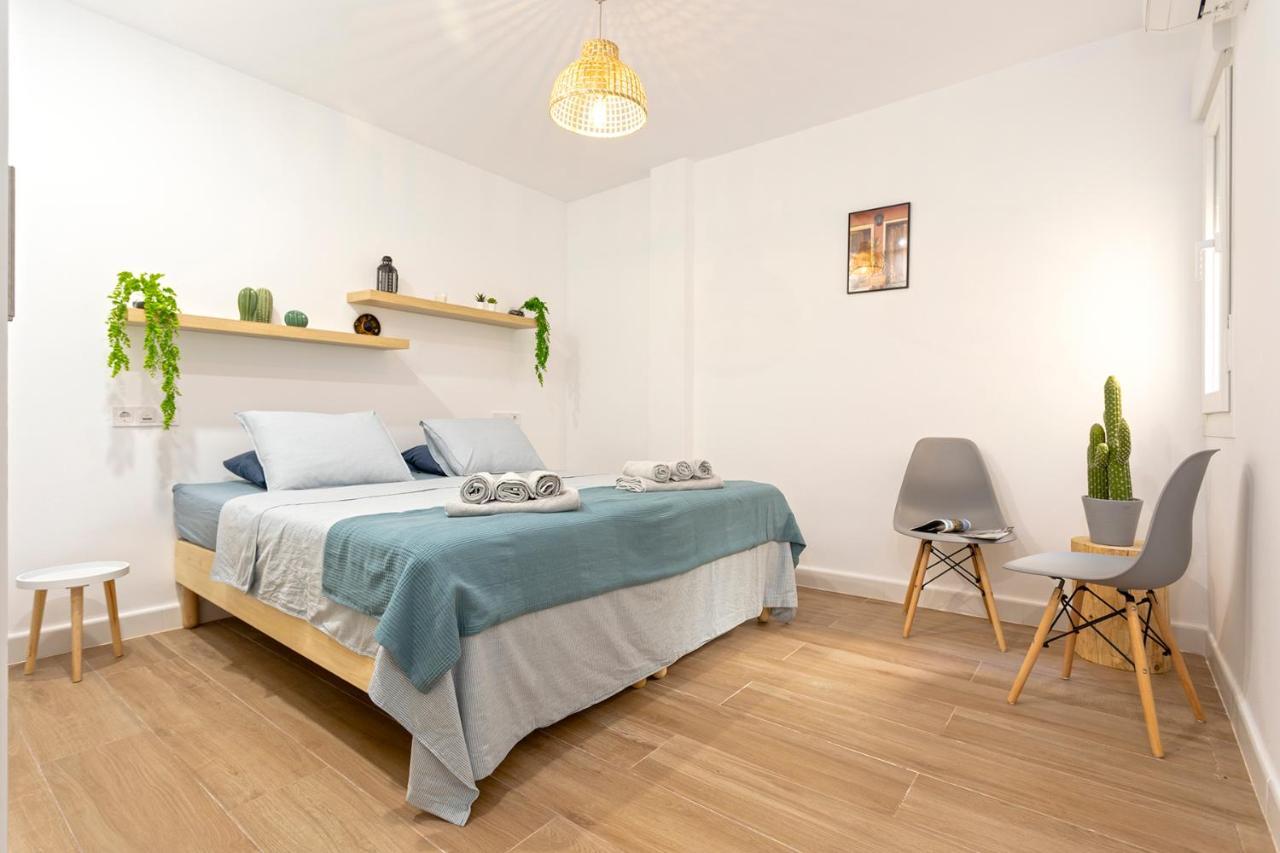 Malgi Apartment - Malaga City Centre Exterior photo